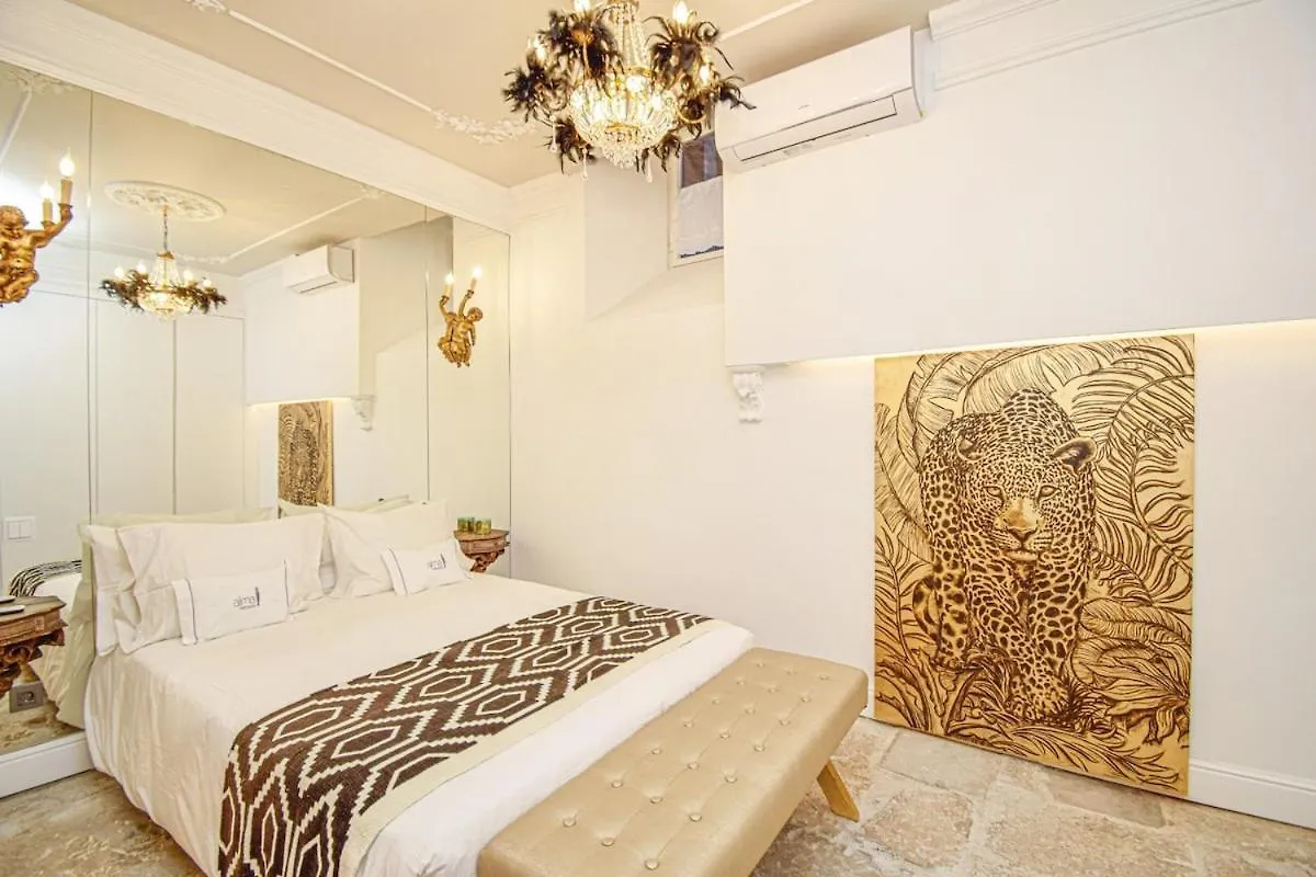 New Exquisite Cozy Baroque Apartment Portuguese Soul 2P Lisbon